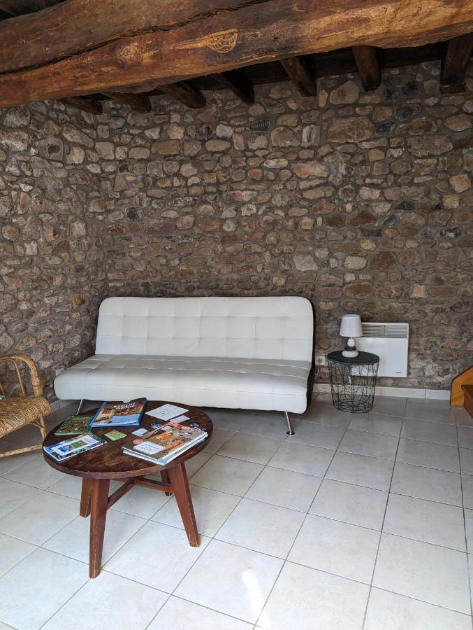 Domaine Viticole Philippe Deschamps Bed and Breakfast Beaujeu  Exterior foto